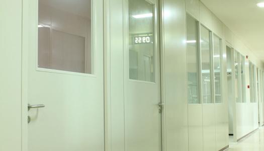 医院<a href=http://www.ymdfhm.com/bolifanghuomen/meiguijinbuxiugangbolifanghuomen/ target=_blank class=infotextkey>防火门</a>2.jpg